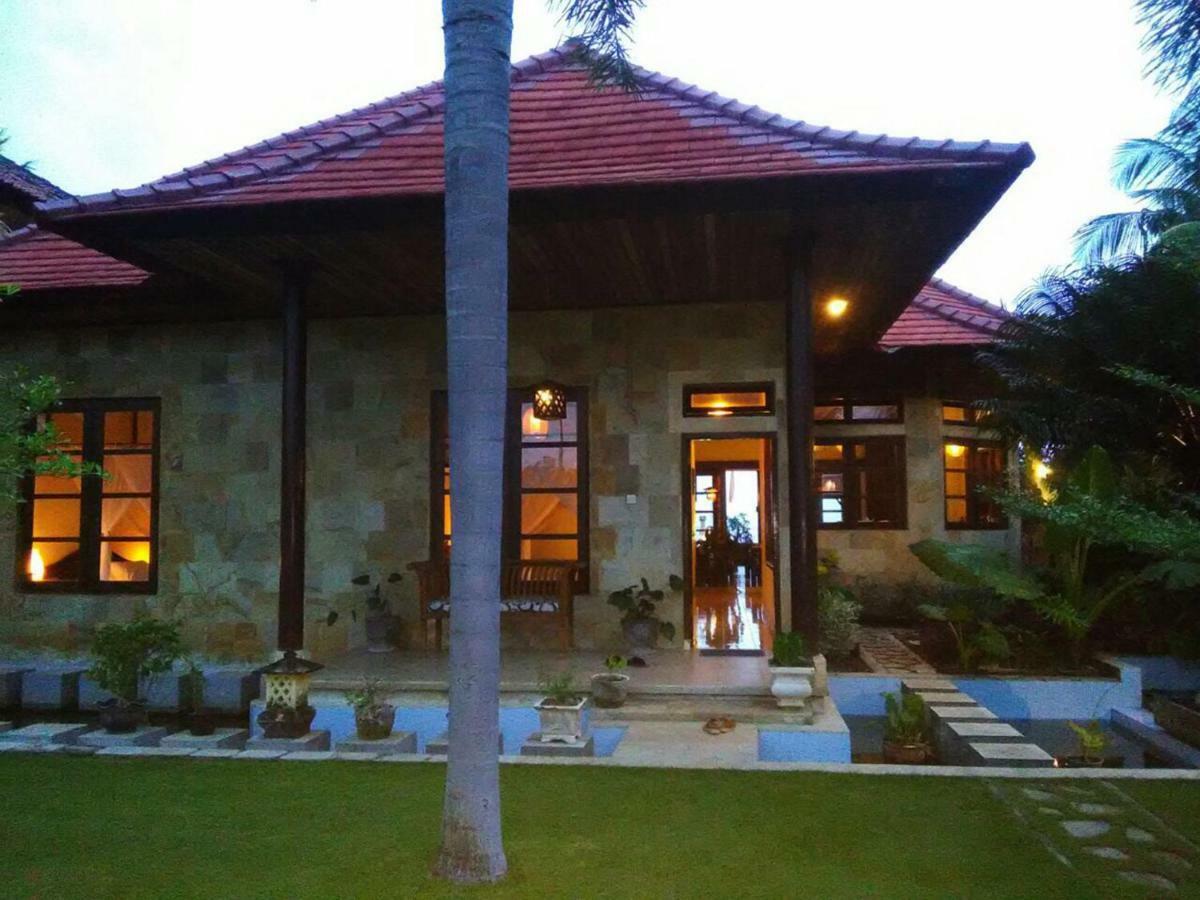 Ocean Beachfront Villa Dini Banjar  Exterior photo