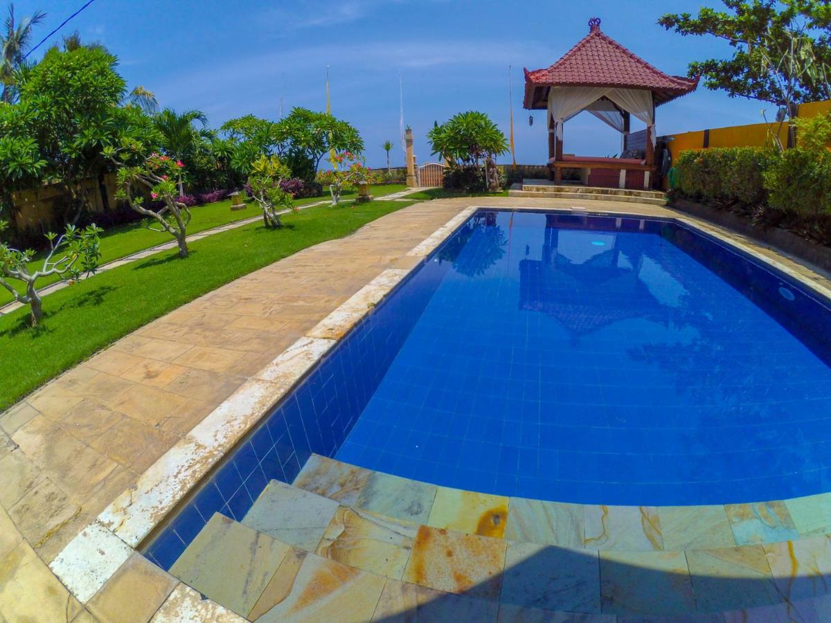 Ocean Beachfront Villa Dini Banjar  Exterior photo