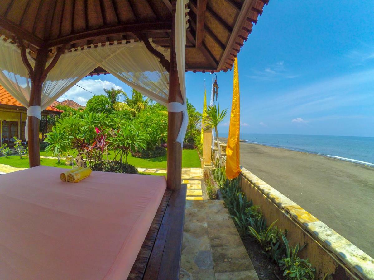 Ocean Beachfront Villa Dini Banjar  Exterior photo