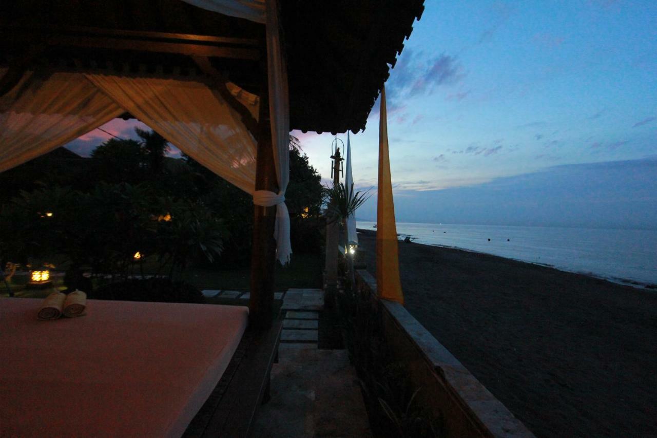 Ocean Beachfront Villa Dini Banjar  Exterior photo